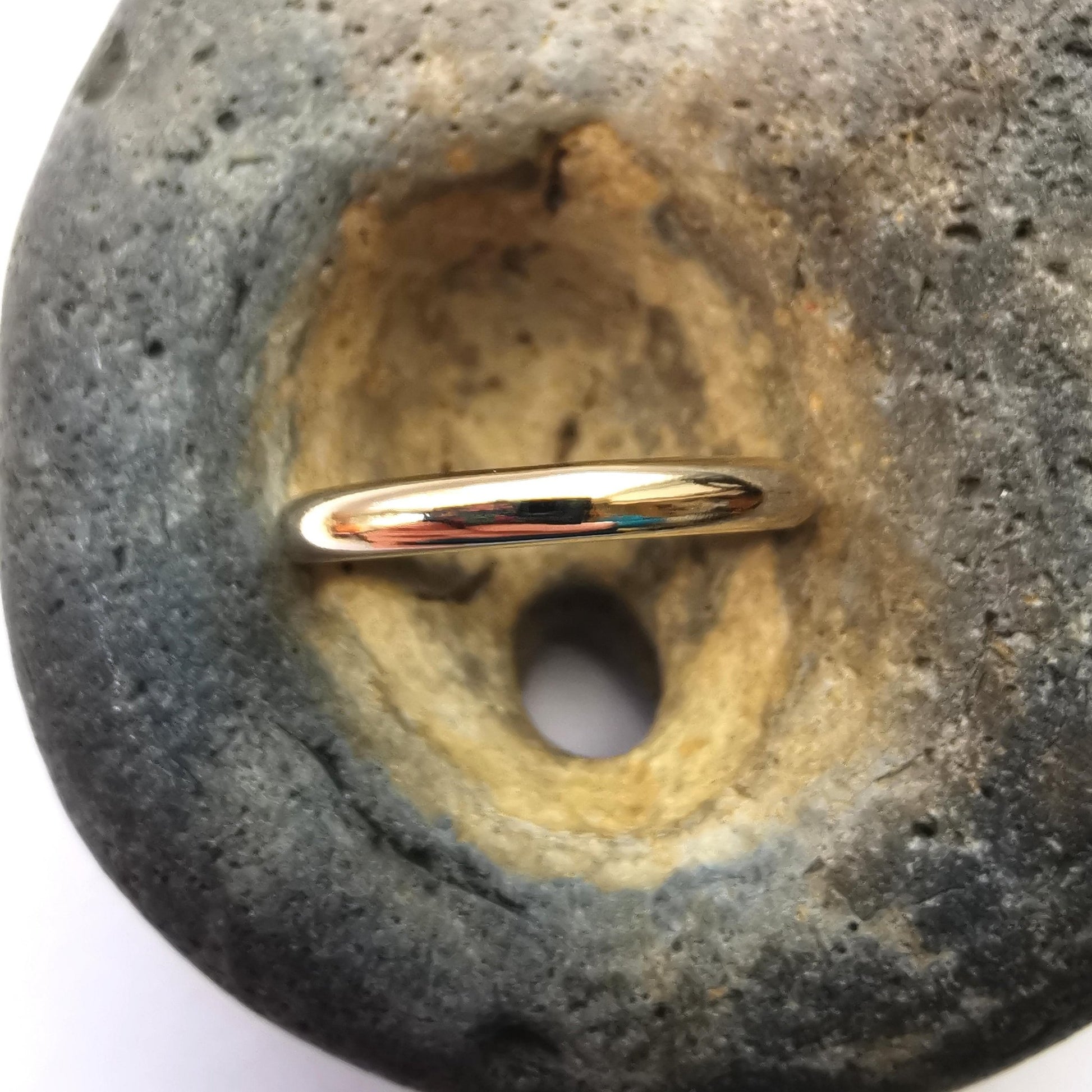 9ct Gold D-Shaped Wedding Band Ring - Size U - Not Lost Jewellery