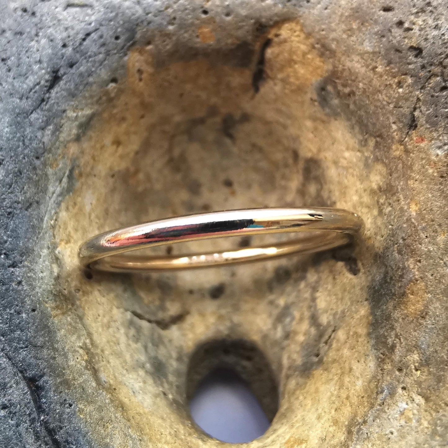 Simple 9ct Gold Stacker Ring - Size O 1/2 - Not Lost Jewellery